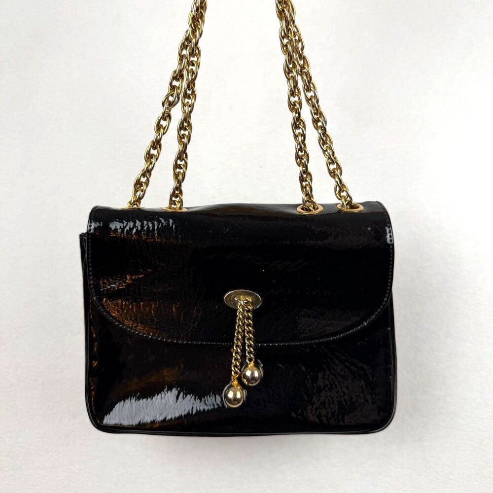 50s 60s Paristyle Black Patent Leather Shoulder Bag Gold Chain Clasp Vintage